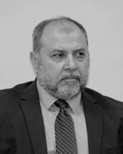 م. زكى بنى أرشيد